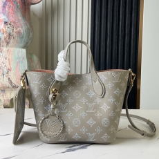 Louis Vuitton Bucket Bags